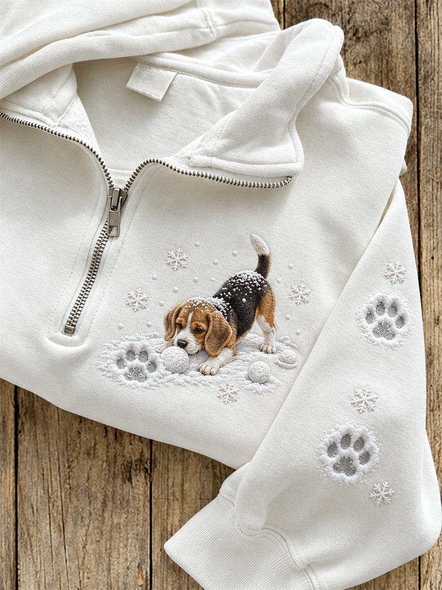 Women's Snowy Winter Beagle Dog In the Snow Print Zip Up Sweatshirt