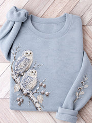 Women's Snowy Winter Snowy Owl Birds on Braches Print Sweatshirt